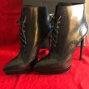 YSL Saint Laurent Black Leather Boots/Booties 39